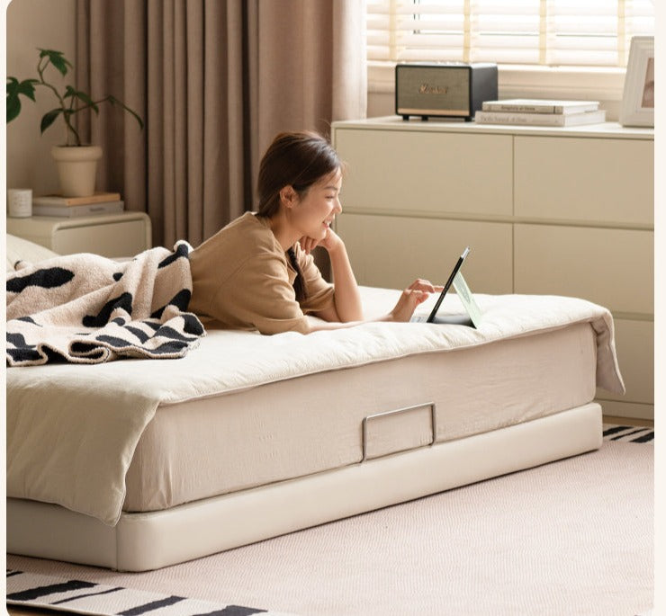 Organic Leather Art Floor Bed