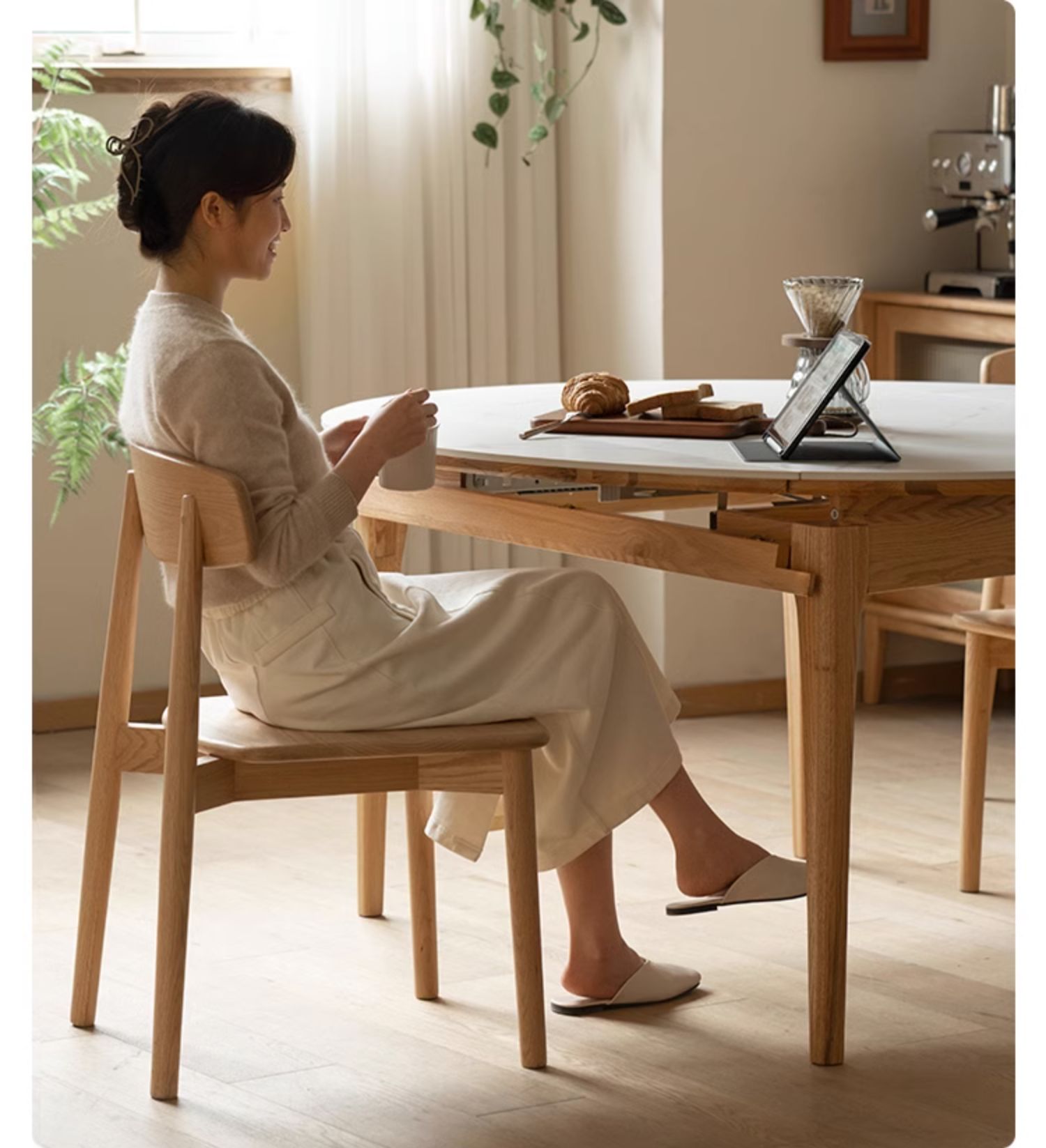Oak Solid Wood Round Folding Dining Table With Rock Slab Surface