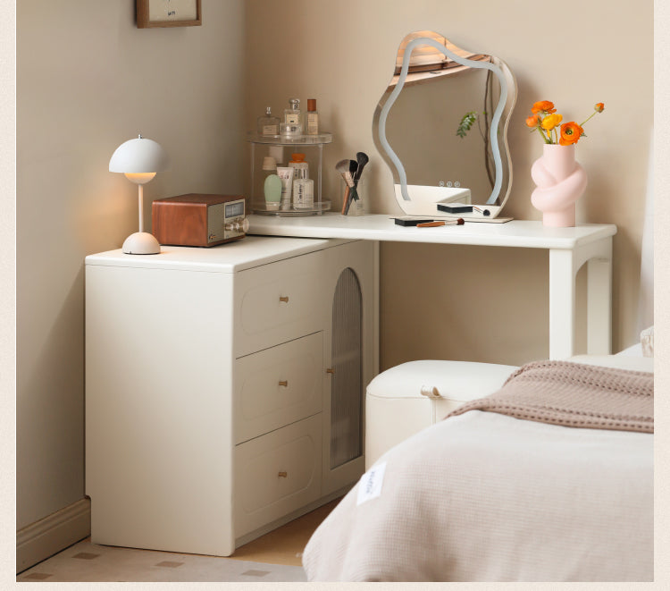 Poplar, Solid Rubberwood French Cream Style Retractable Dressing Table.
