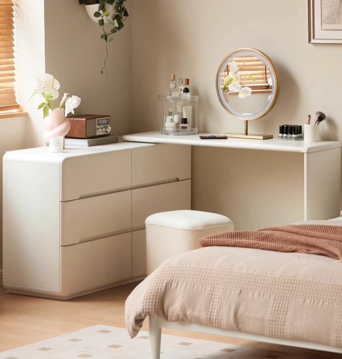 Tulip Tree, Solid Rubberwood Cream Air Makeup Table