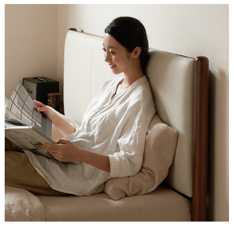 Oak,Black Walnut Solid Wood Top-Grain Cowhide Leather Bed