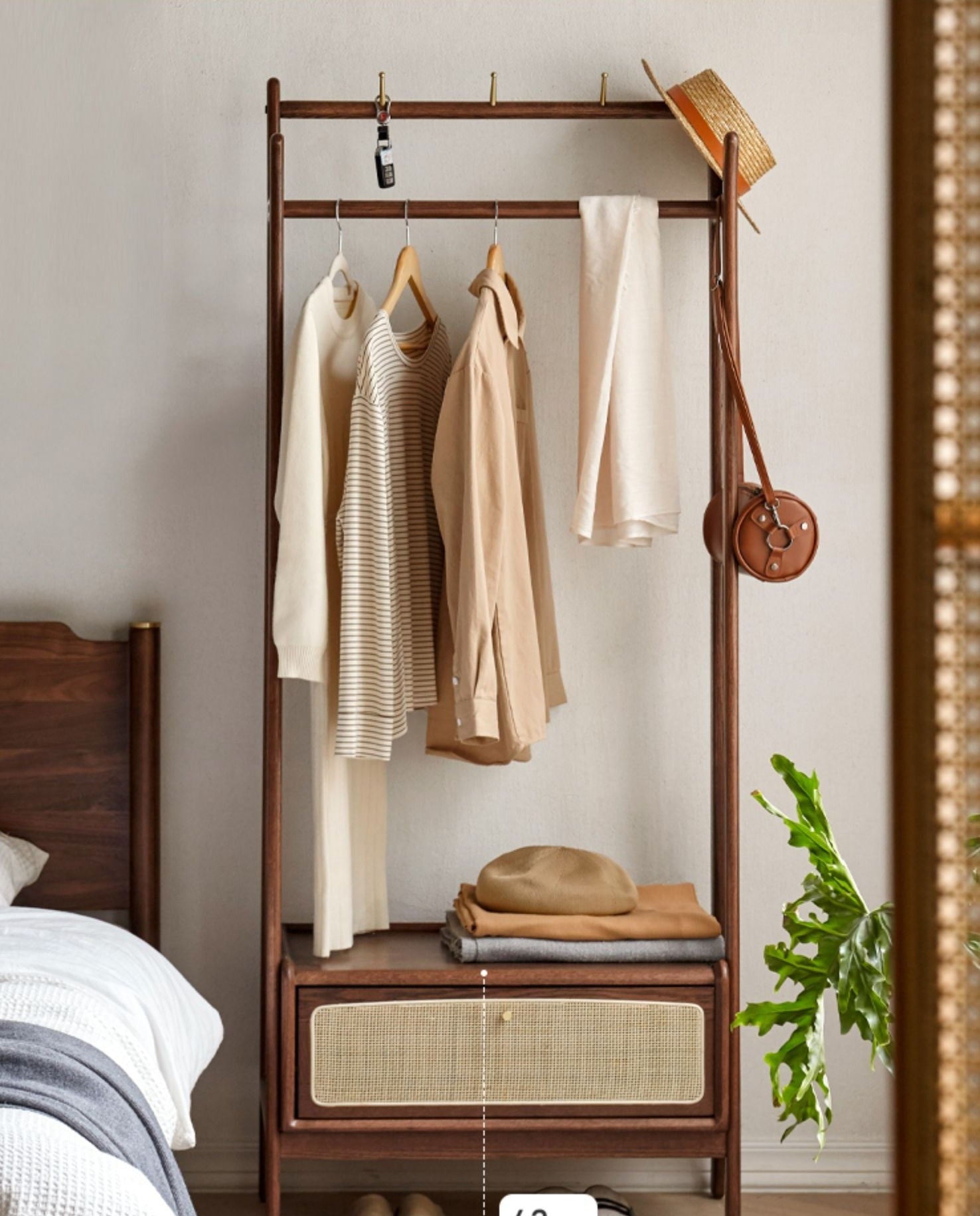 Oak Solid Wood Rattan Hanger Multi-Functional Coat Rack