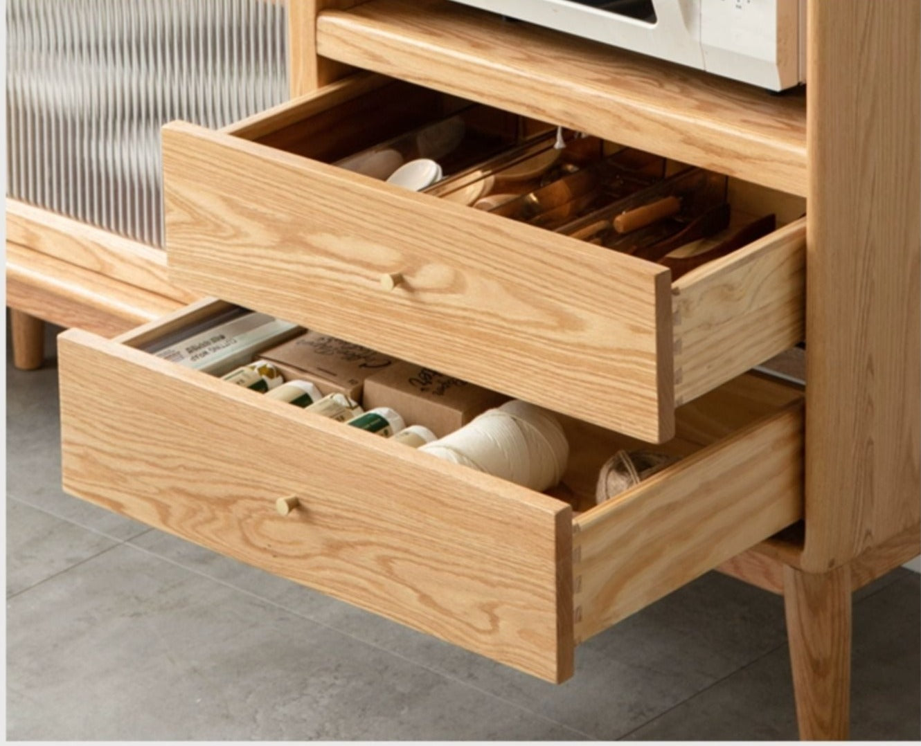 Oak Solid Wood Sideboard Multi-Functional Buffet Cabinet