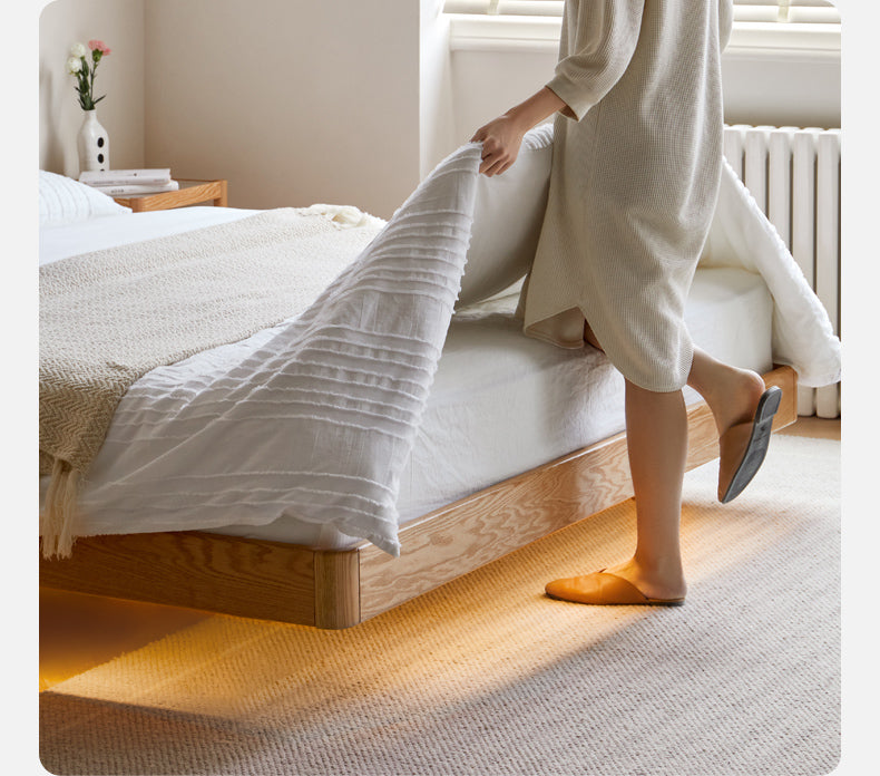 Oak Solid Wood Suspension Luminous Bed