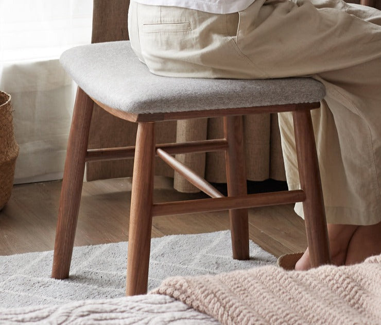 Black Walnut, Oak Solid Wood, Sandalwood Square Makeup Stool