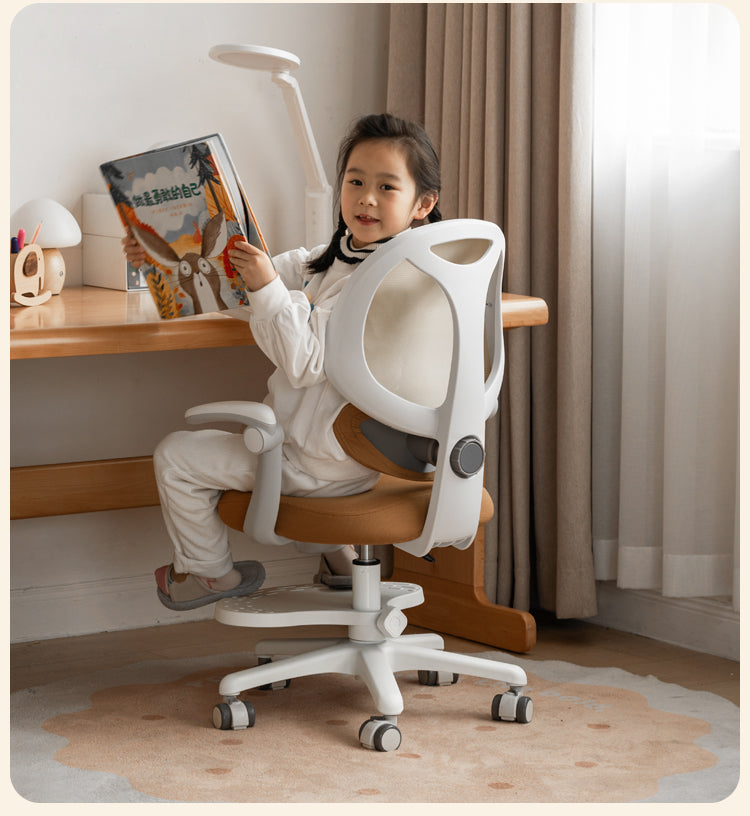 Children's Study Chair with Adjustable Backrest and Adjustable Lift