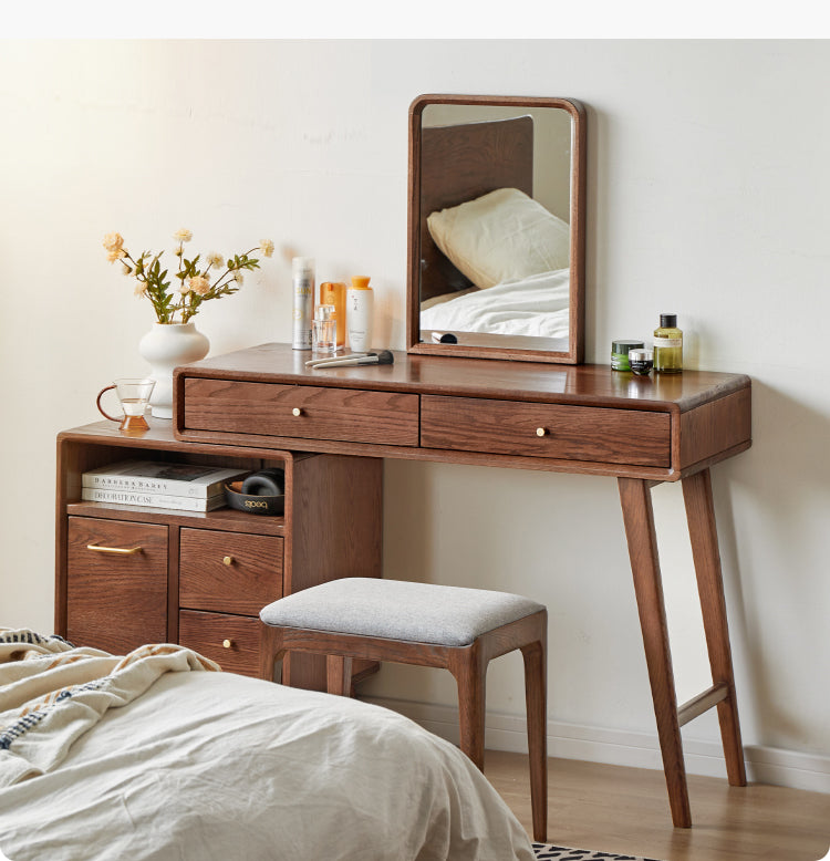 Oak Solid Wood Telescopic Dressing Table.
