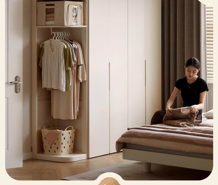 Poplar Solid Wood White Corner Cabinet.