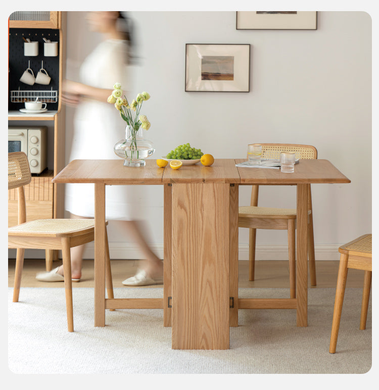 Oak Solid Wood Retractable Dining Table