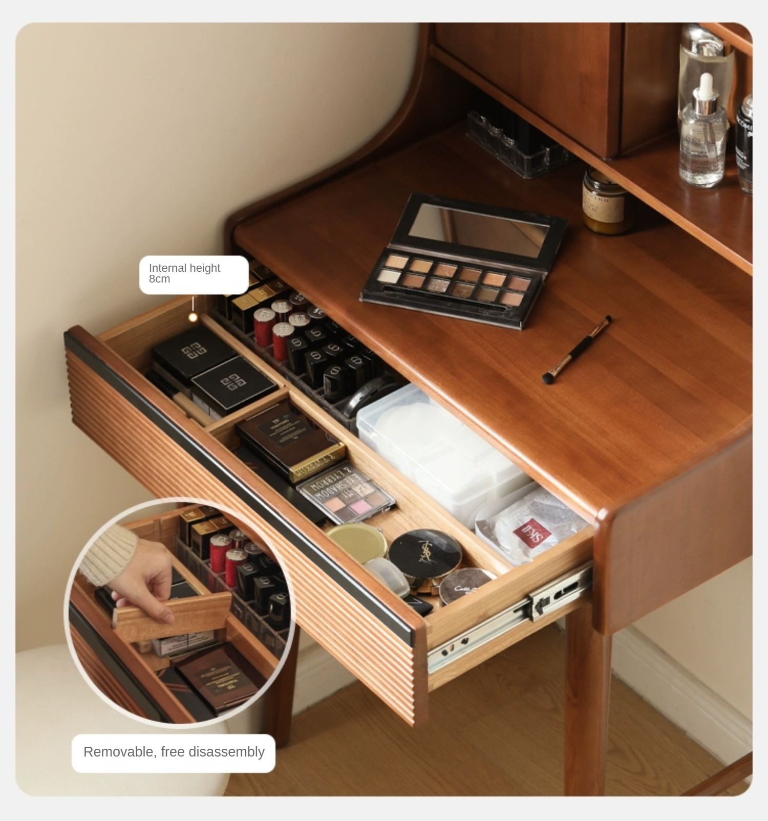 Poplar Solid Wood Retro Makeup Table.
