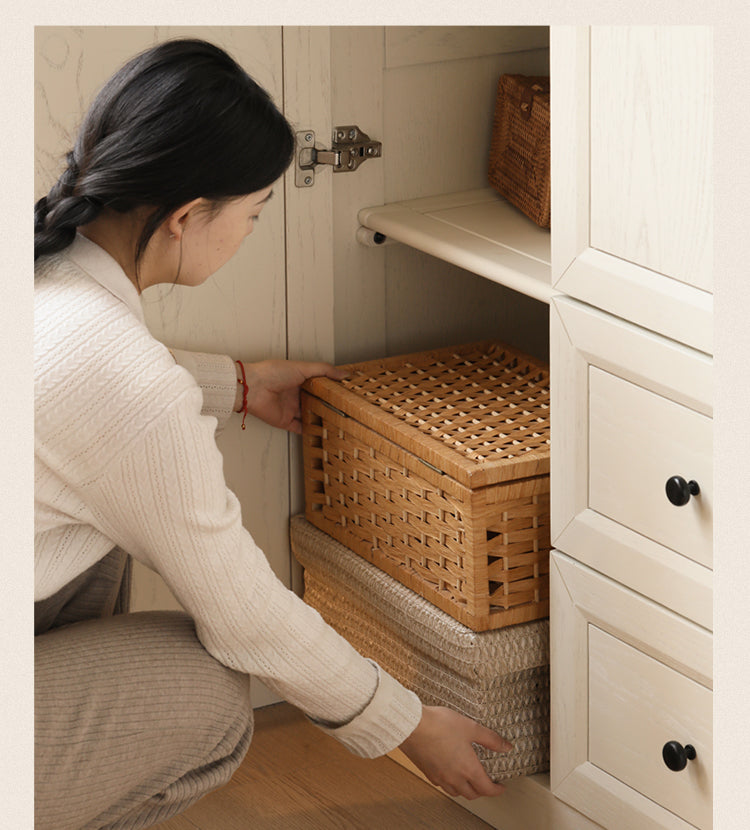 Oak Solid Wood American Style Wardrobe.