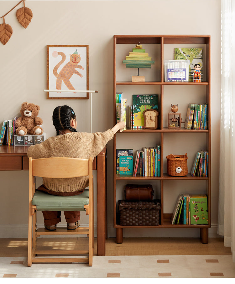 Poplar Solid Wood Children's Retro Lattice Bookshelf.