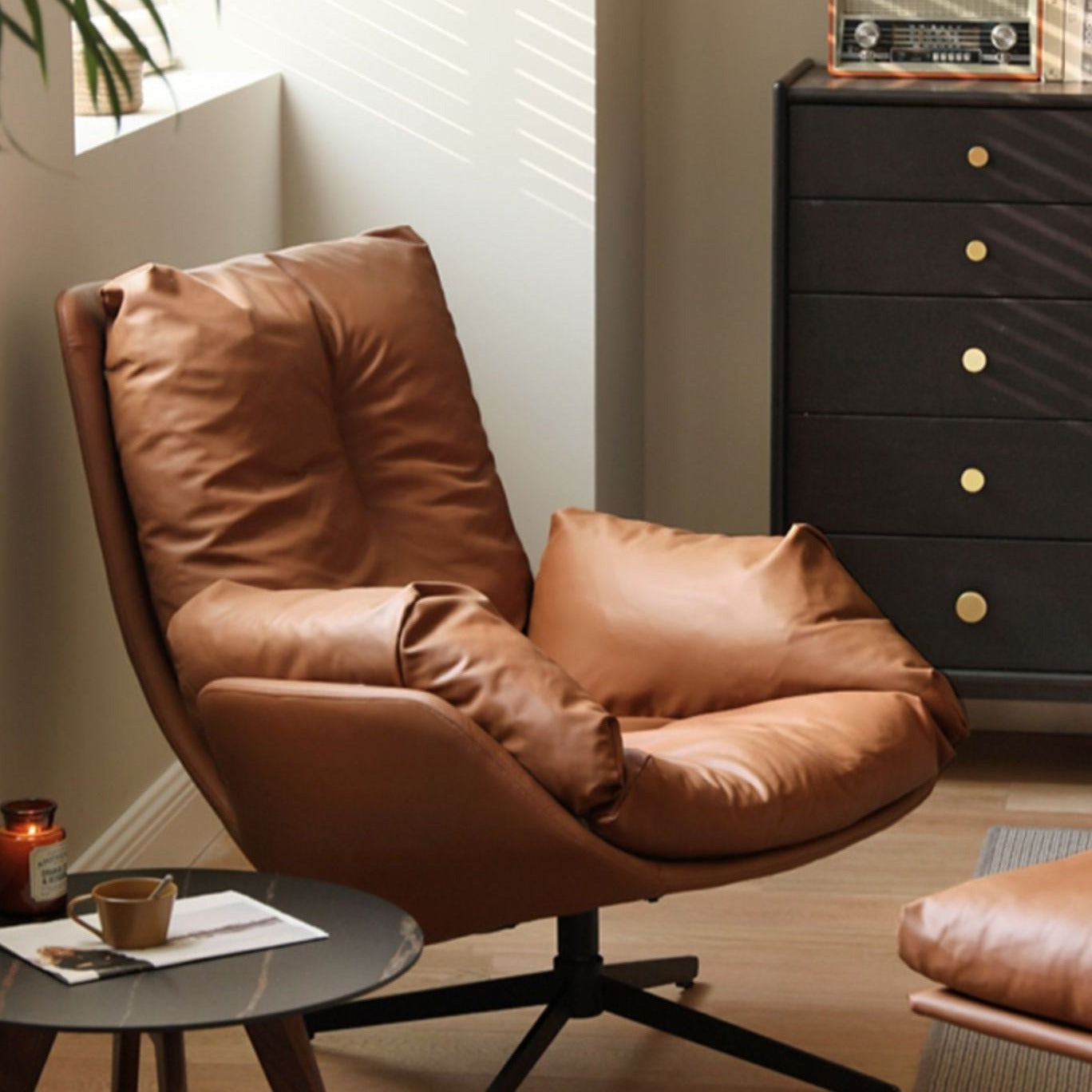 Organic Leather Swivel Sofa Chair Italian Light Luxury.