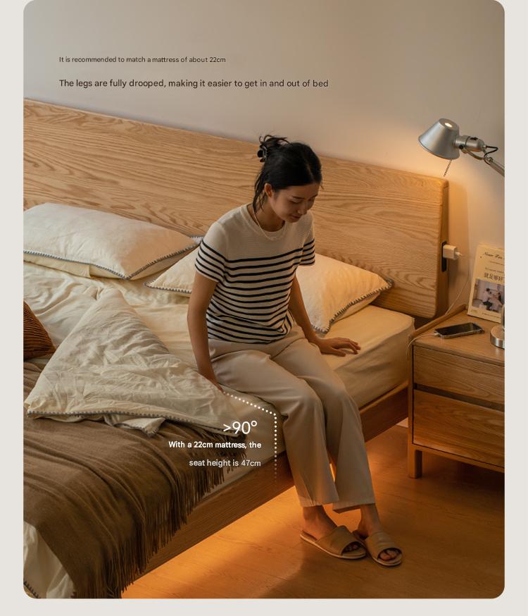 Oak Solid Wood Modern Suspension Bed