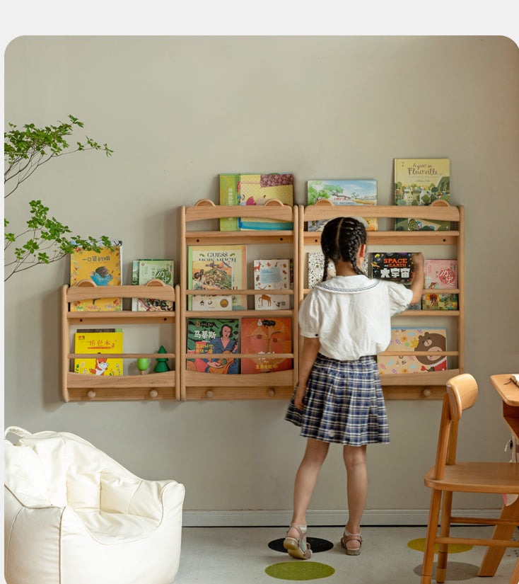 Beech Solid Wood Cute Bear Wall-Mounted Bookshelf Display Shelf