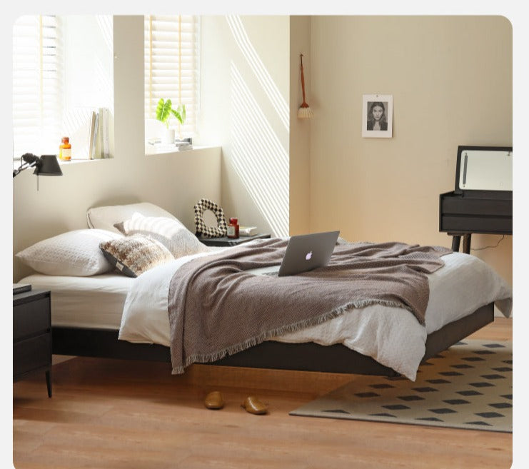 Oak solid wood Suspended platform bed, headboard-free bed Black with light