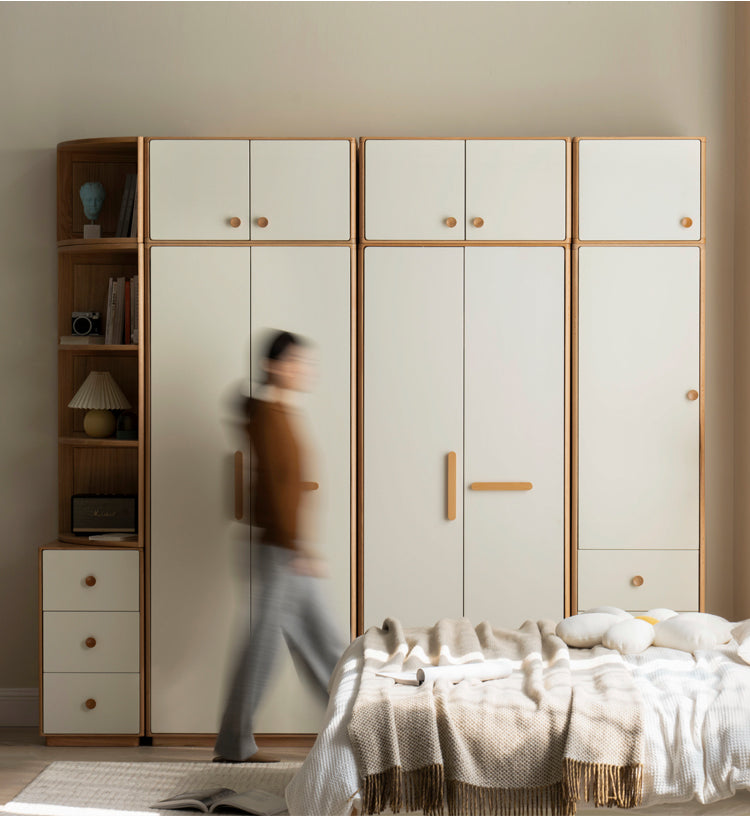 Poplar Solid Wood Modern Nordic Wardrobe