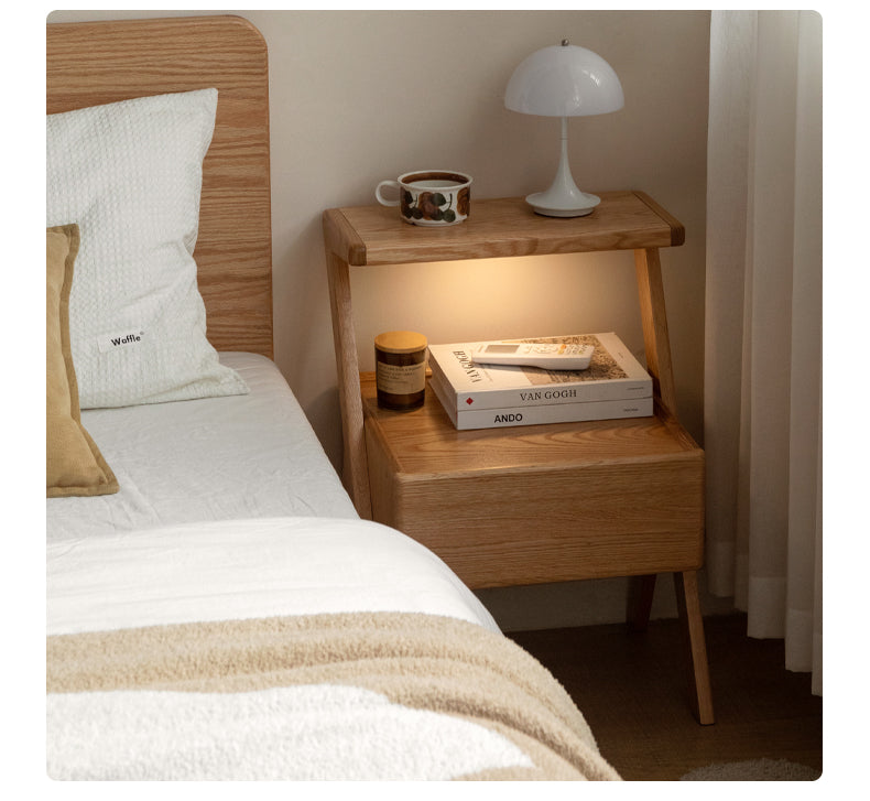 Oak Solid Wood Nightstand Rack Integrated Light)
