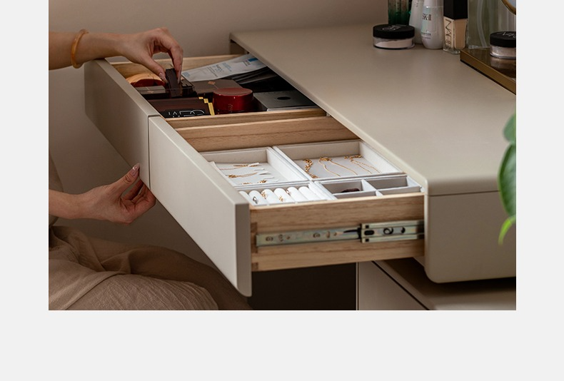 Poplar Solid Wood Retractable Dressing Table Light Luxurious Drawer