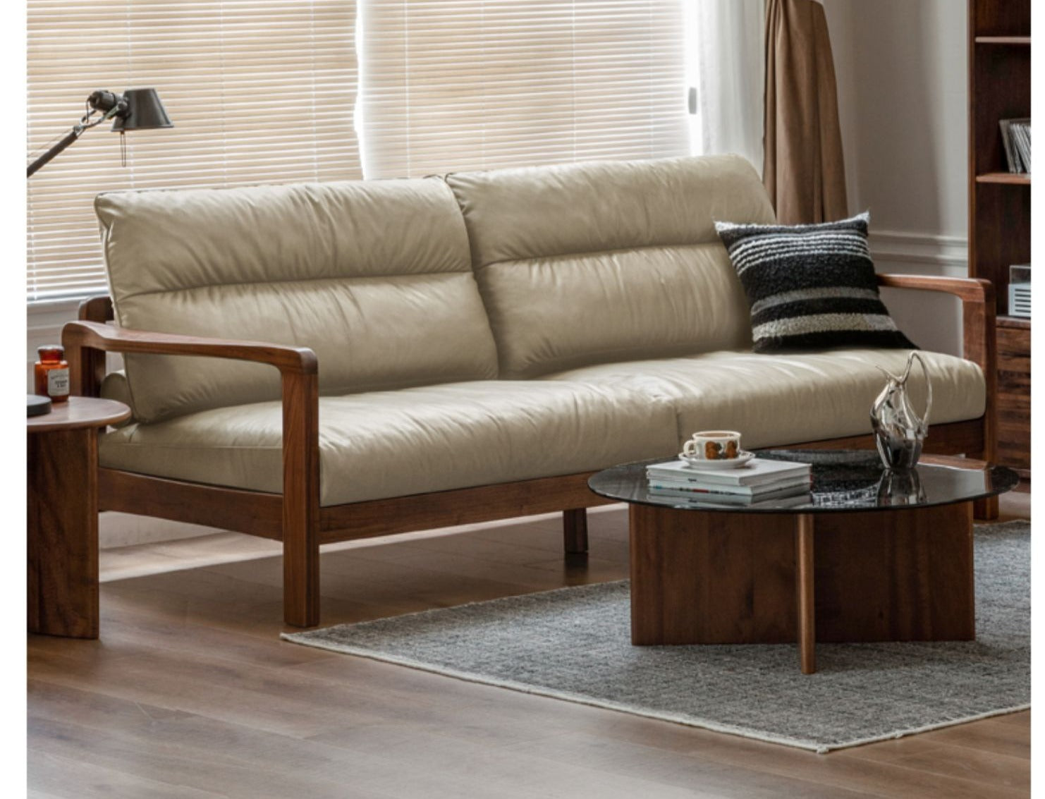 Black Walnut Solid Wood Light Luxury Leather Sofa.