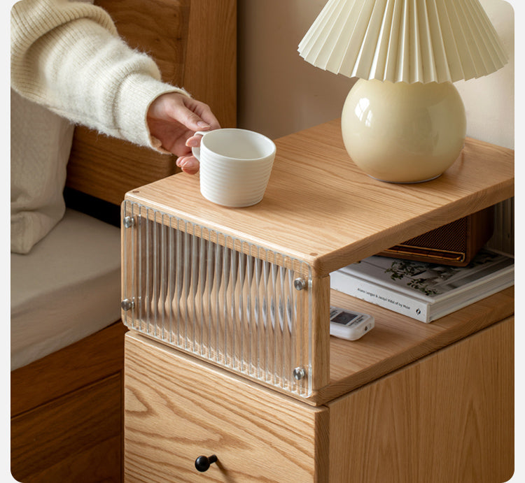 Oak Solid Wood wheel nightstand Narrow with Light)