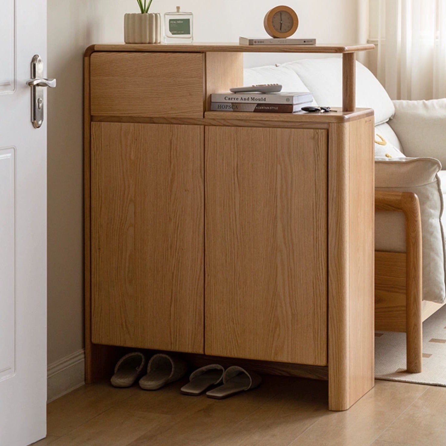 Oak Solid Wood, Solid Rubberwood Partition Entry Porch Shoe Cabinet