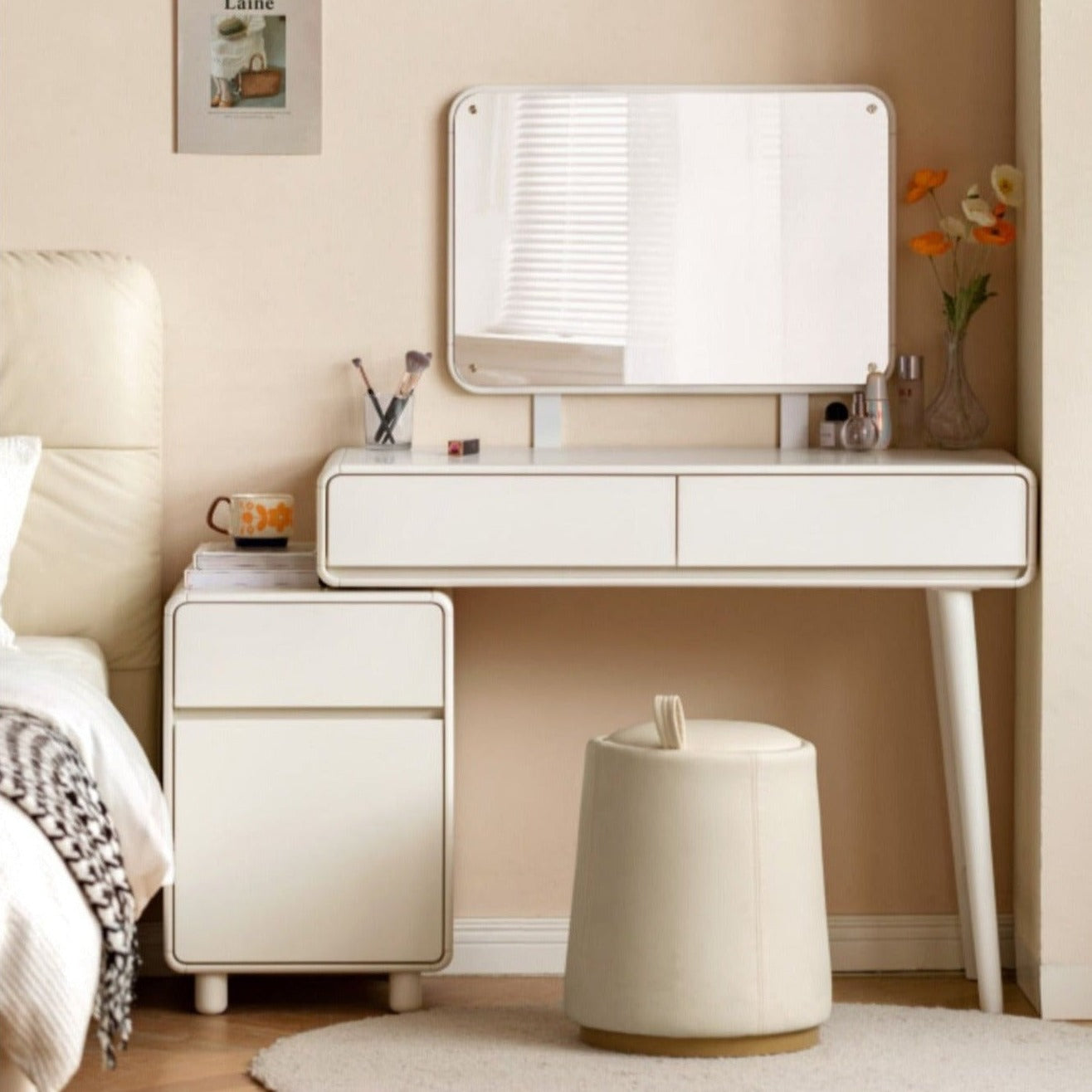 Poplar, Solid Rubberwood Milky Telescopic Dressing Table.