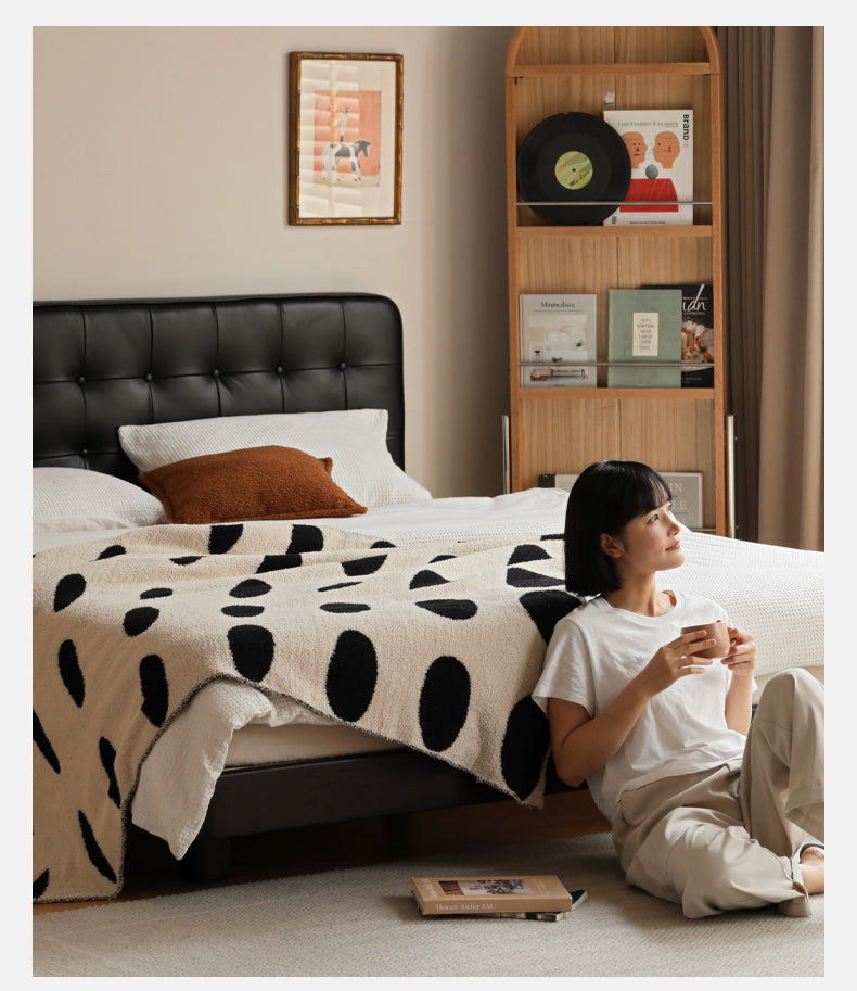 Black High-end Leather Suspension Bed
