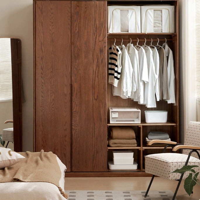 Oak Solid Wood Sliding Door Wardrobe.