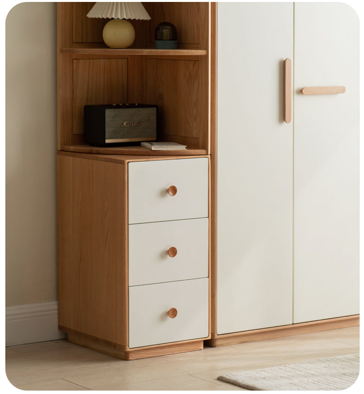 Poplar Solid Wood Modern Nordic Wardrobe