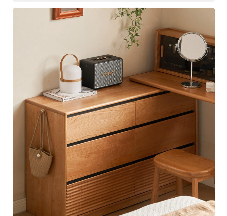 Cherry Solid Wood Retro Dressing Table.