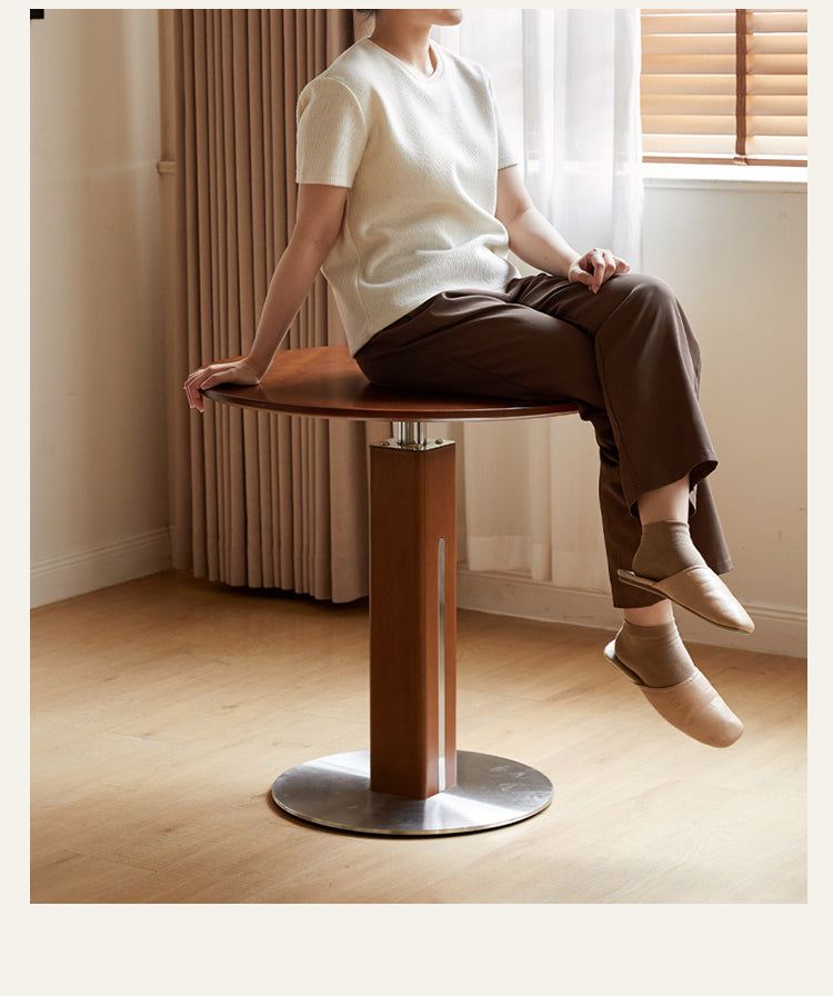 Poplar Solid Wood Vintage Round Bauhaus Style Dining Table