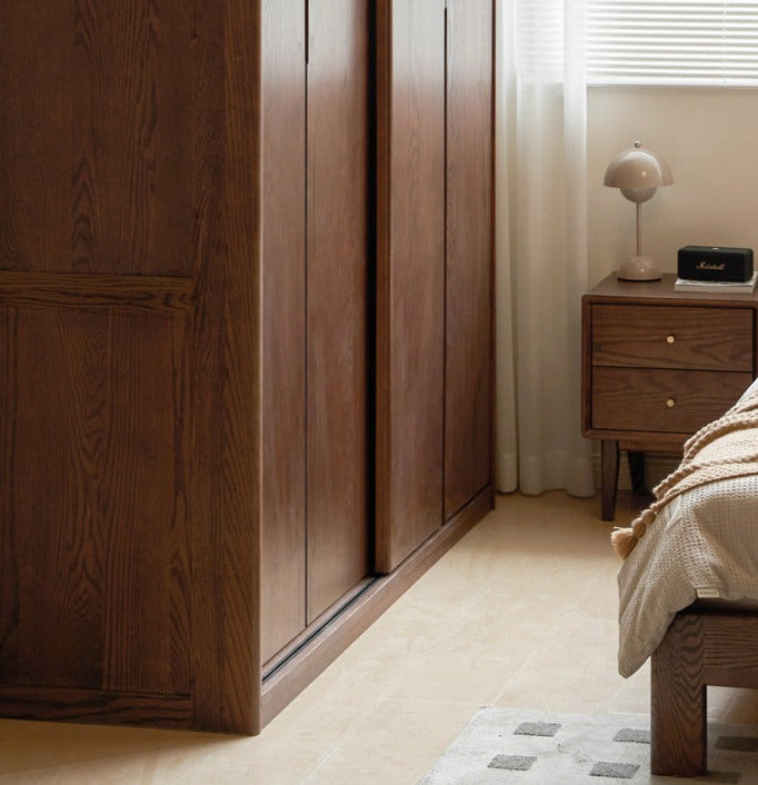 Oak Solid Wood Sliding Door Wardrobe.