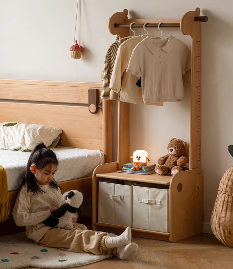 Beech, Solid Rubberwood Children's Coat Rack.