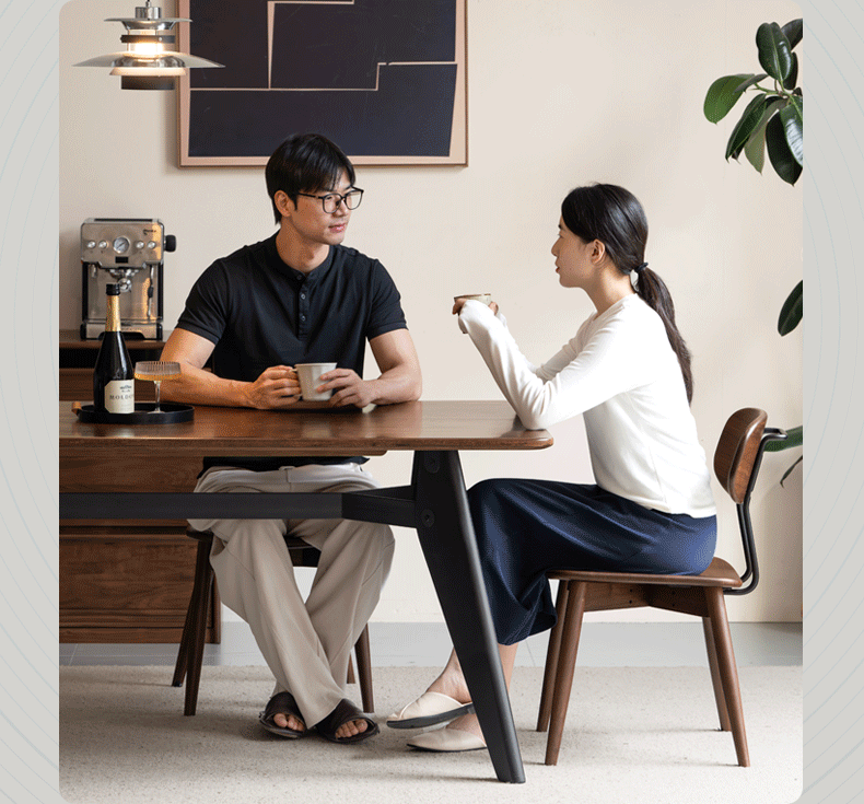 Oak Solid Wood Italian Light Luxury Dining Table