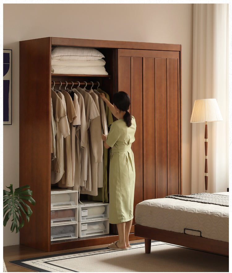 Poplar Solid Wood Wardrobe Retro Sliding Door Wardrobe.