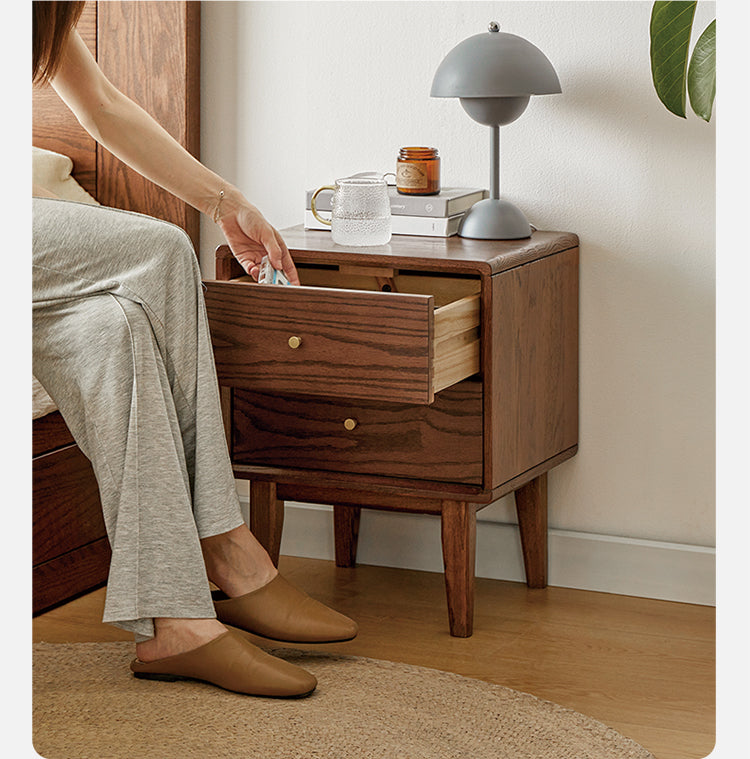 Oak Solid Wood Nordic Nightstand.