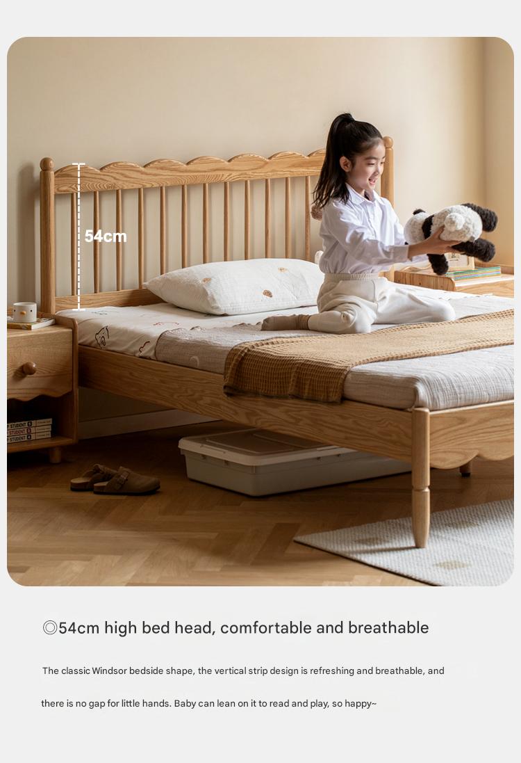 Oak solid wood children's bed<