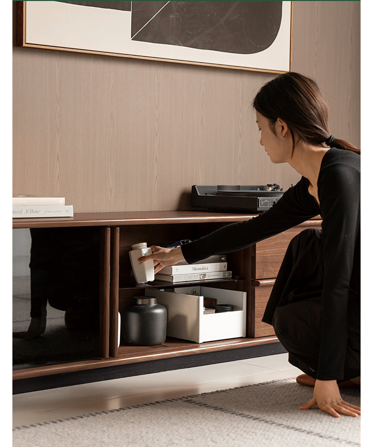 Black Walnut, Oak Solid Wood Italian Light Luxury Floor TV Cabinet.