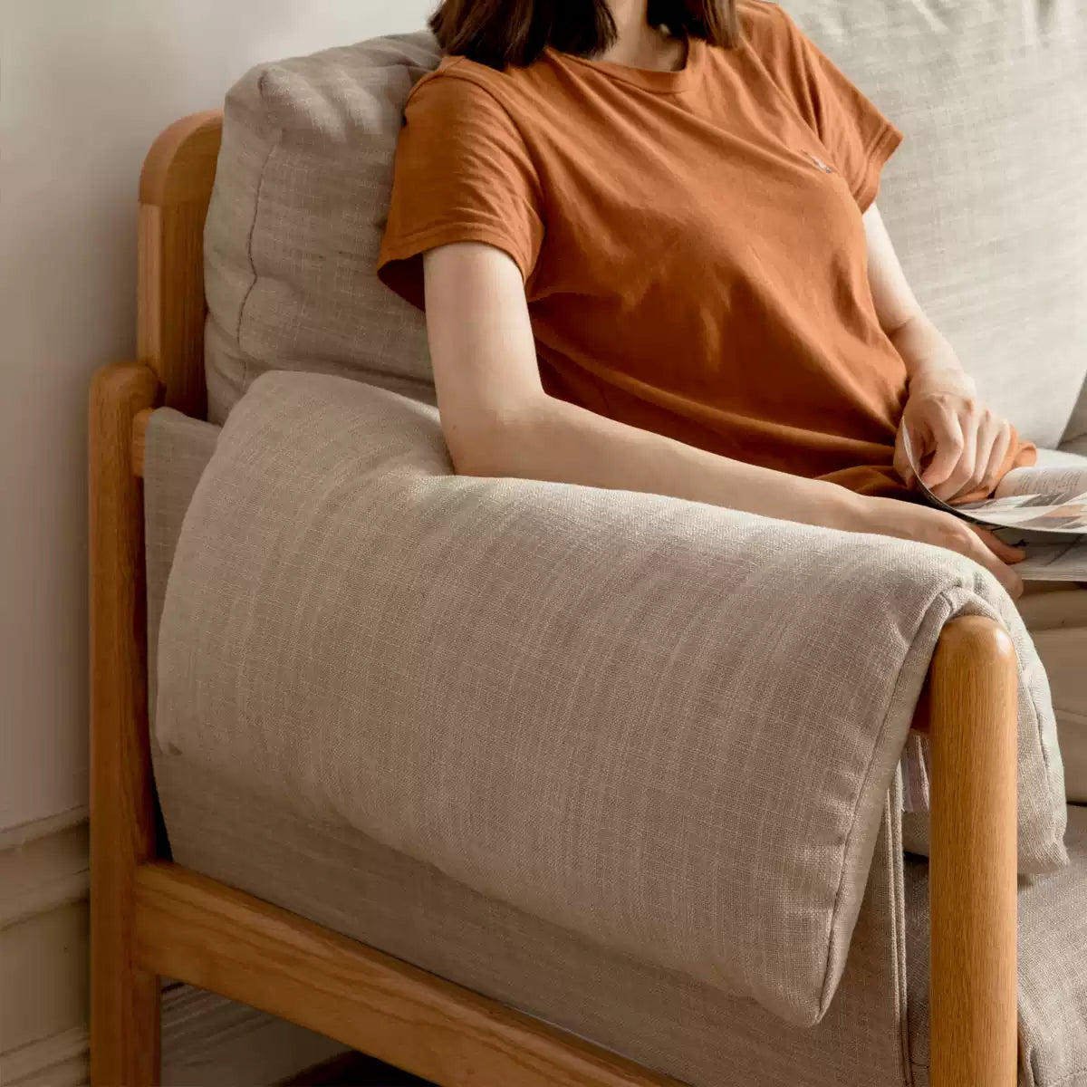Oak Solid Wood Modern Fabric Sofa