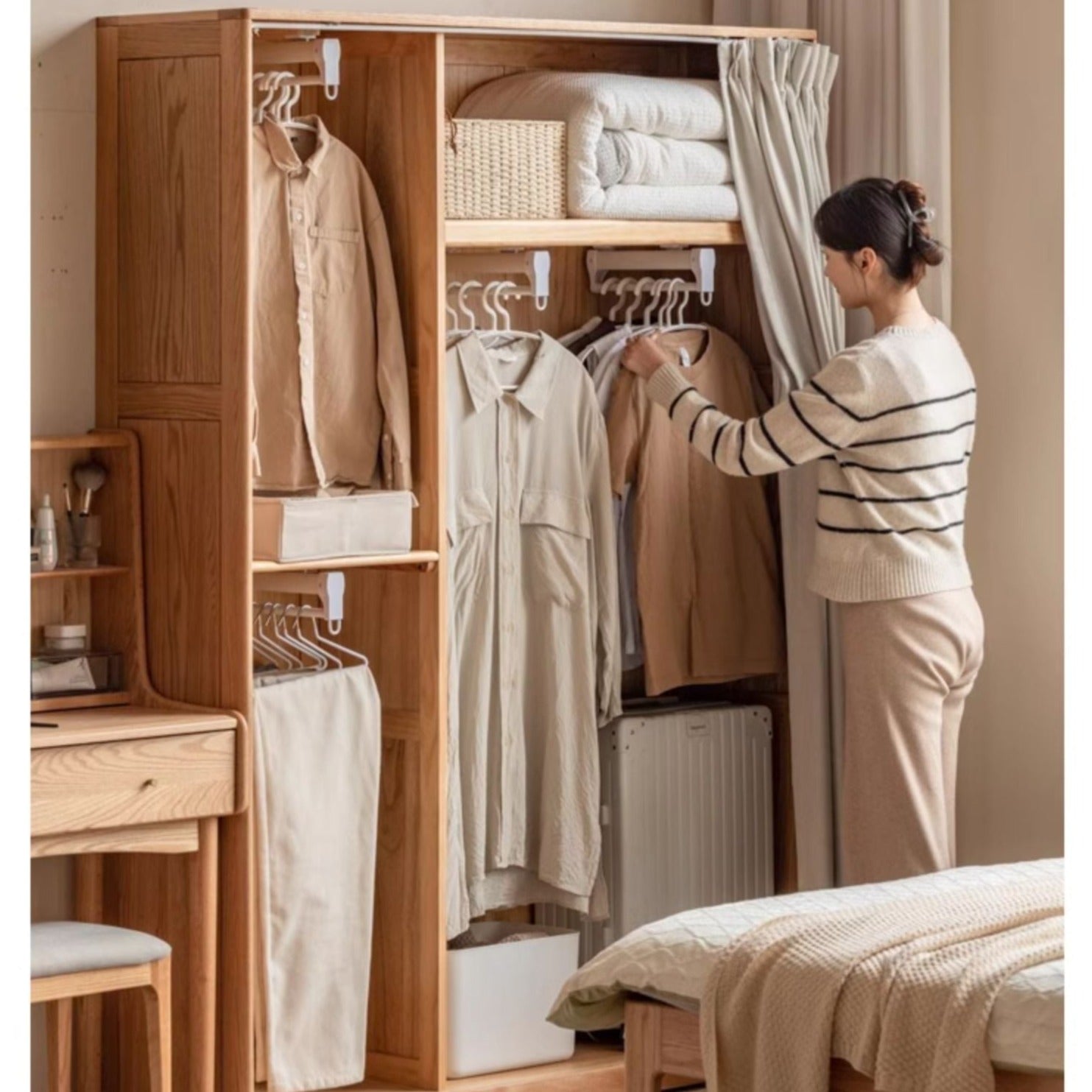 Solid RubberWood, Oak Solid Wood Wardrobe Thin Cloth Curtain.