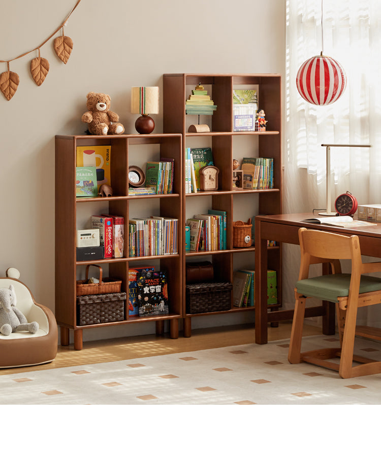 Poplar Solid Wood Children's Retro Lattice Bookshelf.