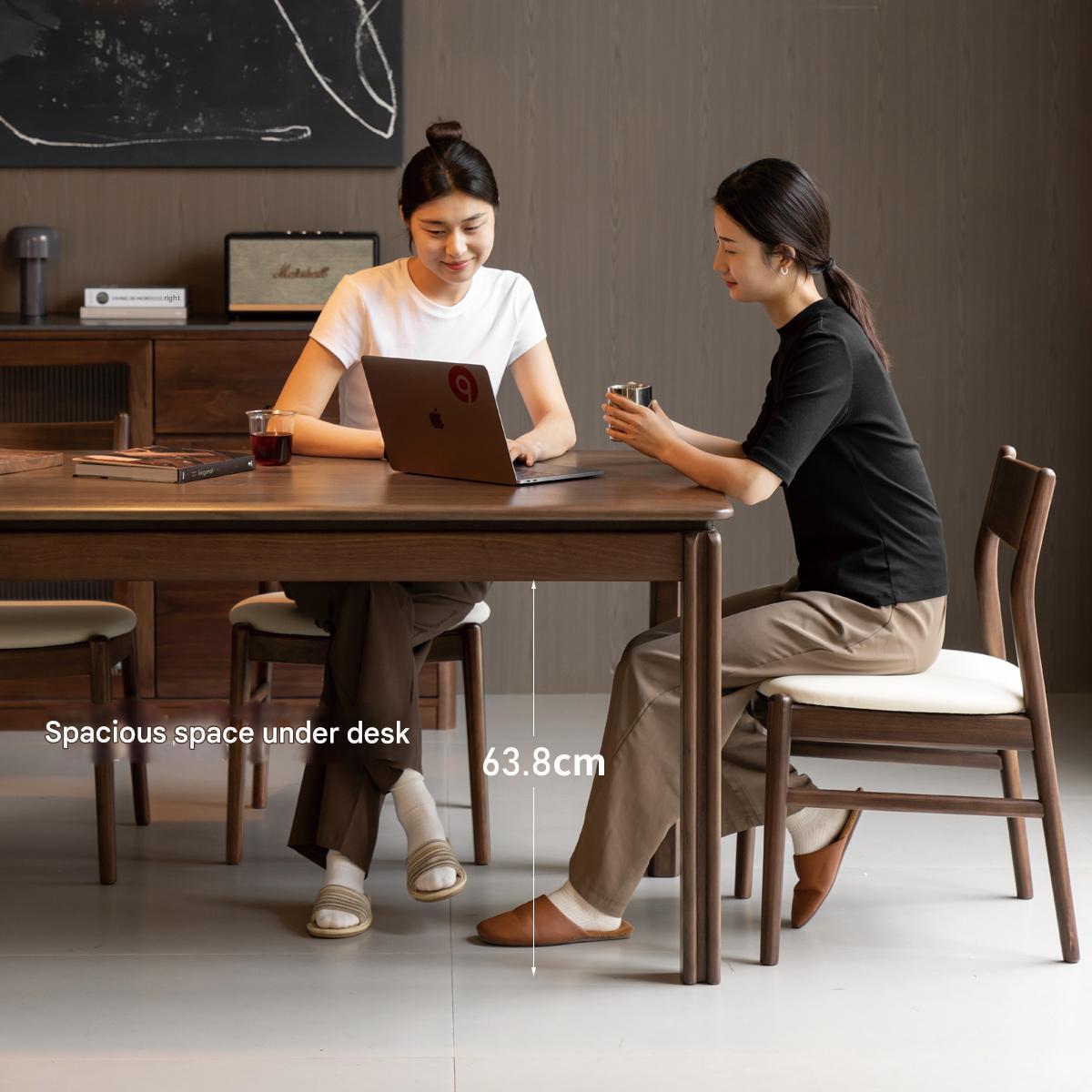Oak Solid Wood Light Luxury Dining Table
