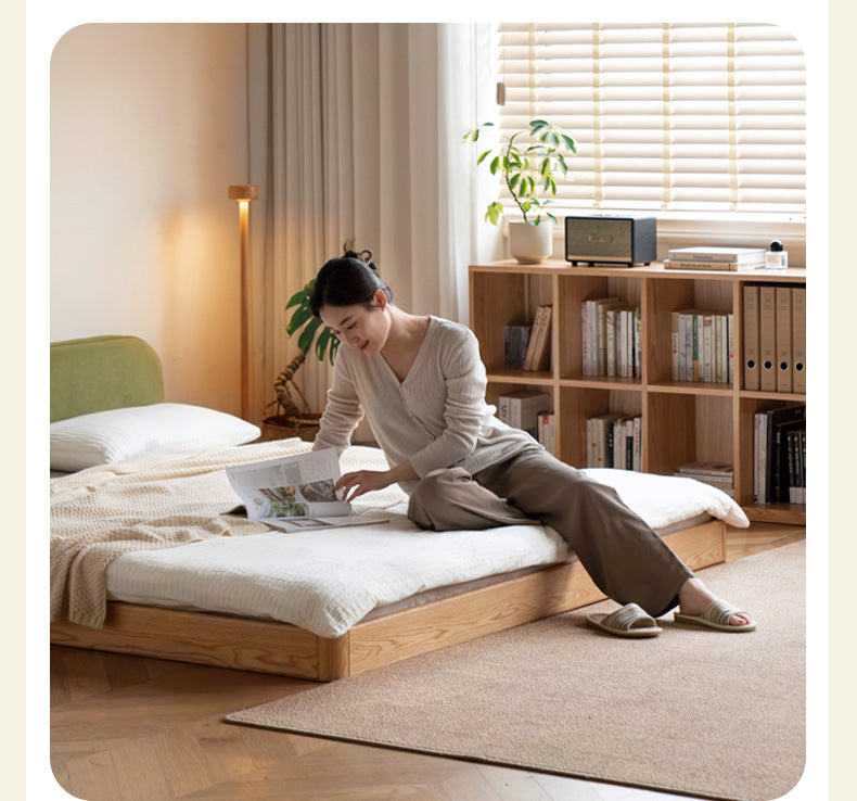 Oak Solid Wood Lamb Fleece Soft Suspension Cream Bed