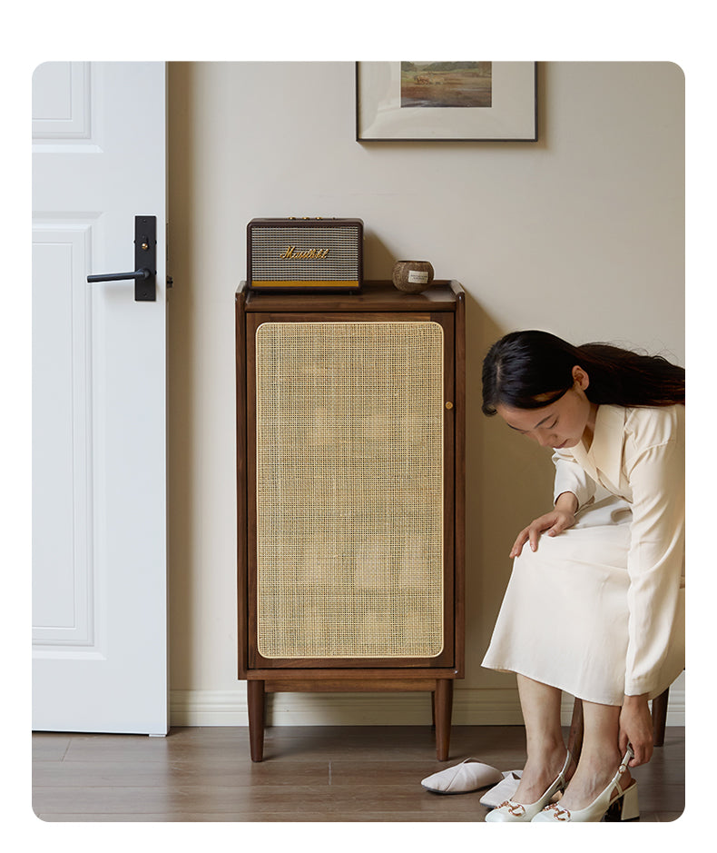 Oak Solid Wood Entrance Shoe Cabinet