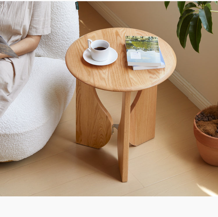 Oak Solid Wood Curved Leg Side Table