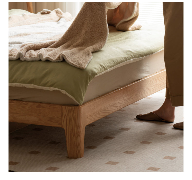 Beech, Oak, Black Walnut Solid Wood Fabric Soft Bed