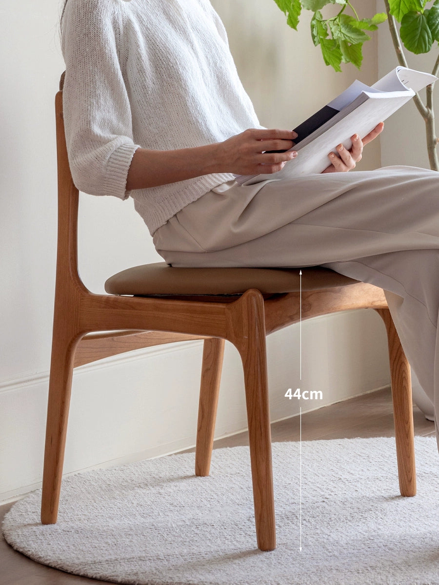 Set 4 pcs Cherry Solid Wood Vintage Dining Chairs Soft Bags Backrests