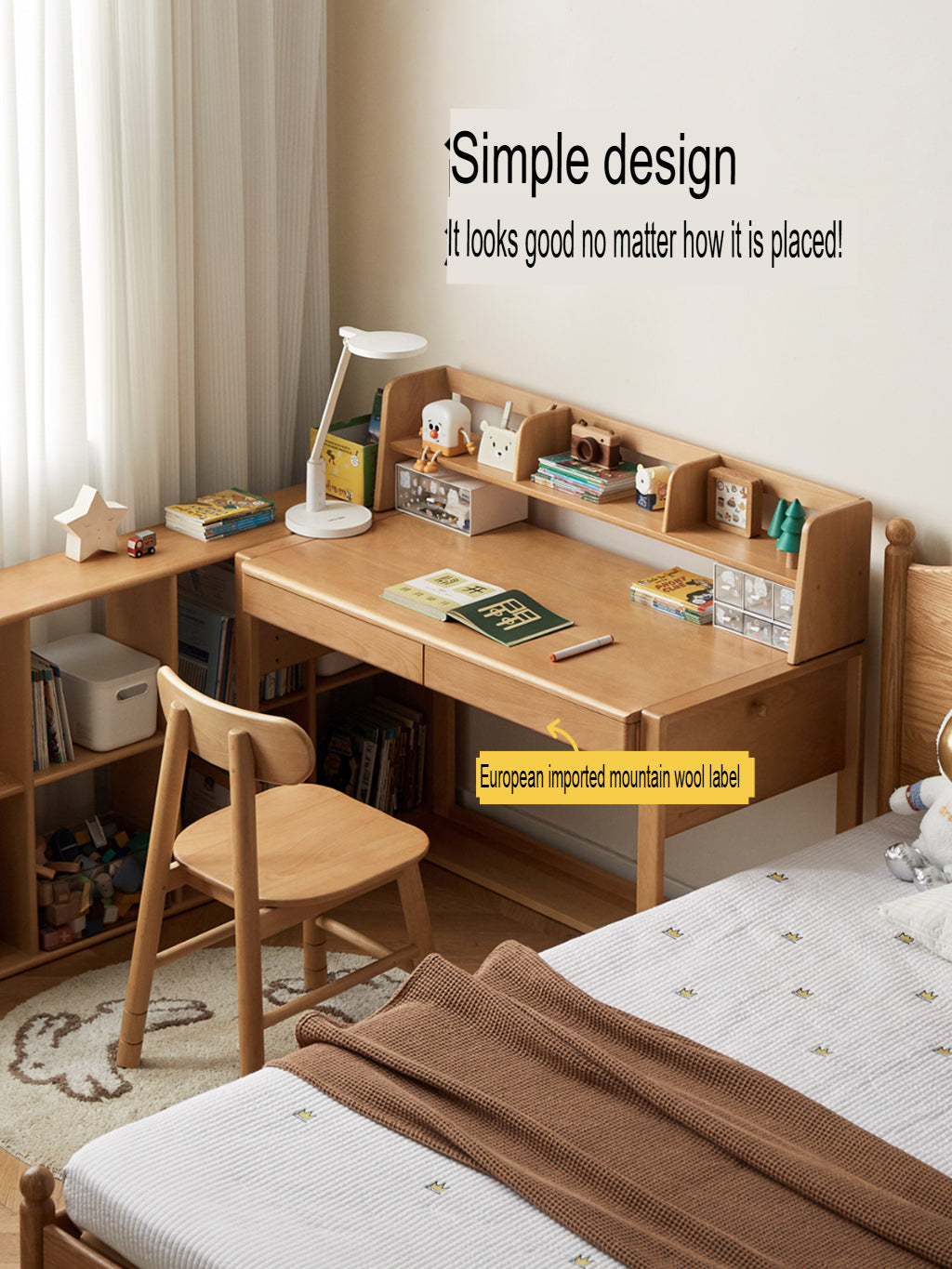 Beech Solid Wood Desk Can Be Lifted and Adjusted
