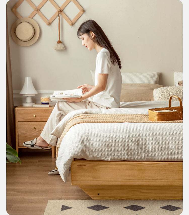 Oak solid wood platform bed, headboard-free bed suspension bed.